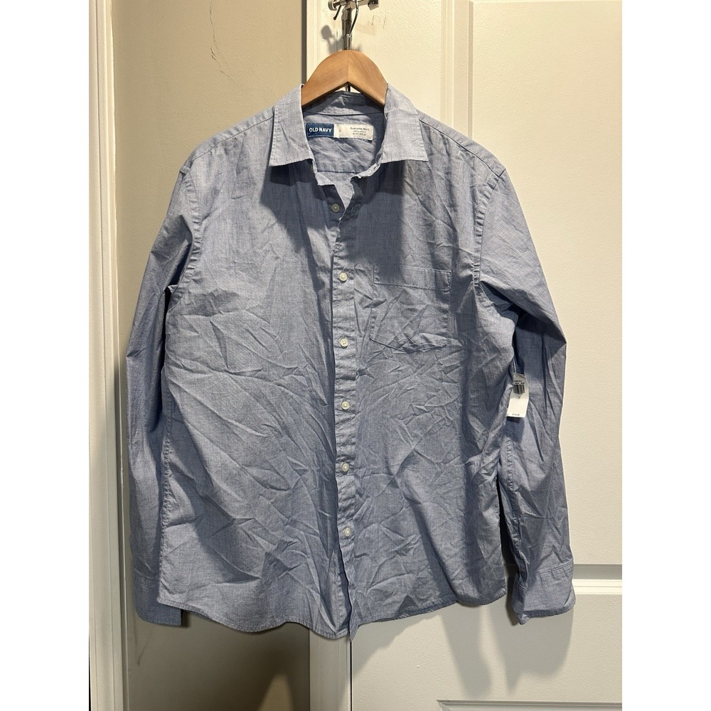Old Navy NWT blue Button Up Everyday Shirt Large